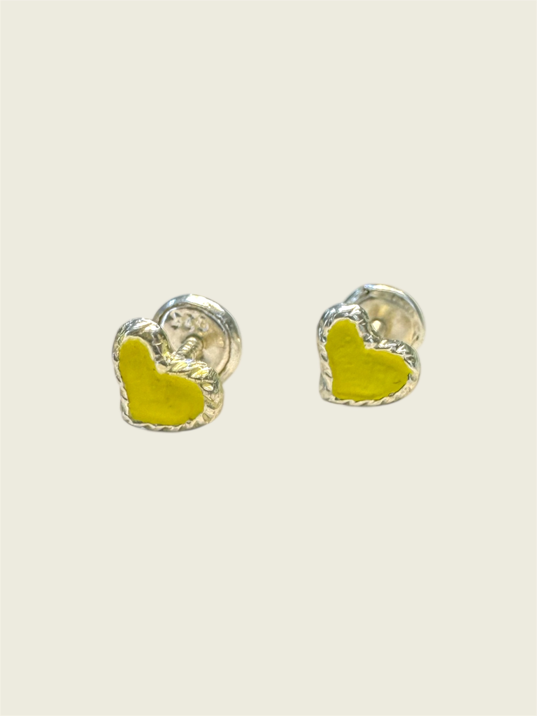 Topo en plata corazón esmaltado amarillo con broche de seguridad