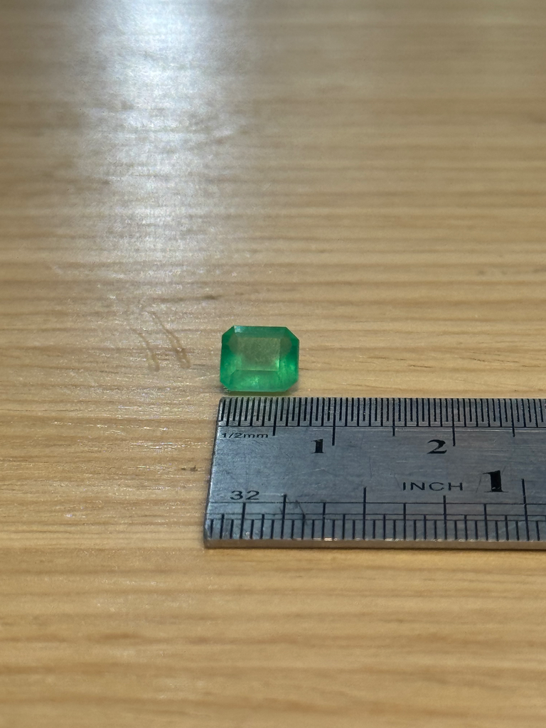 Esmeralda cuadrada 1.25Qt (6.64x6mm)