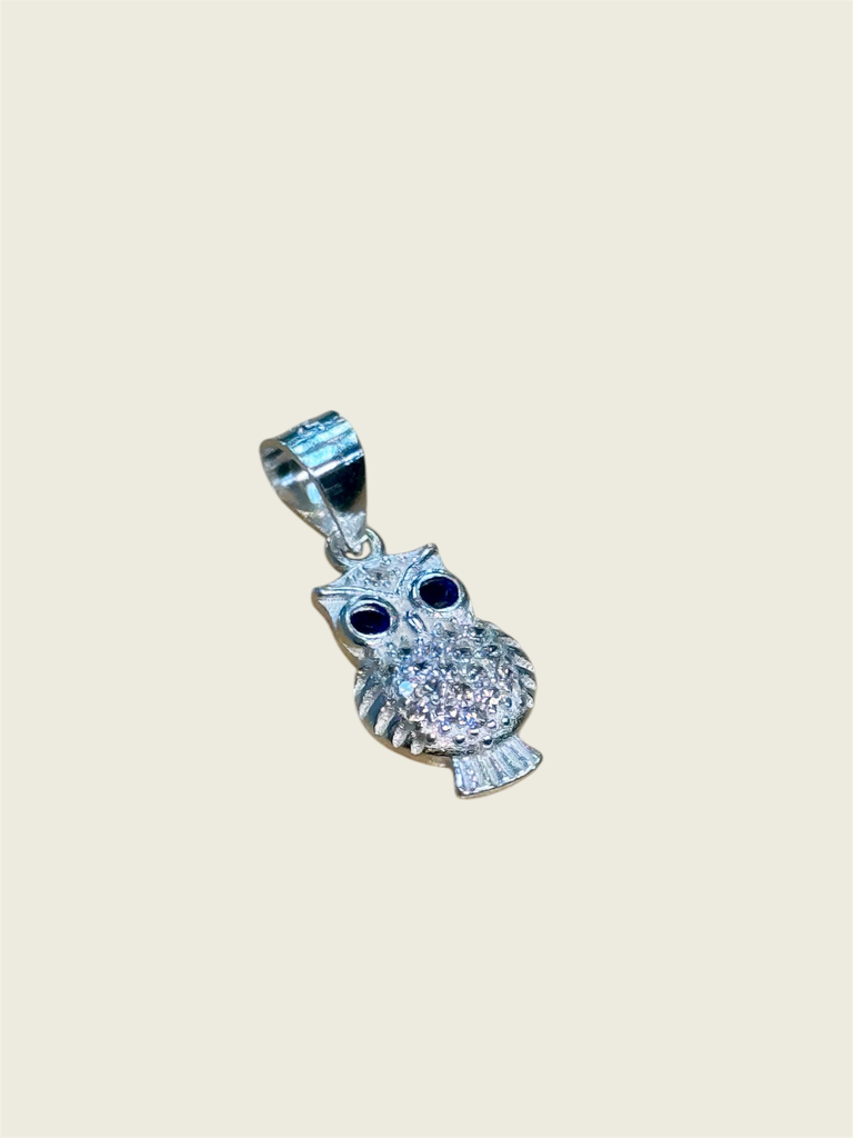 Dije en plata diseño búho circones azules